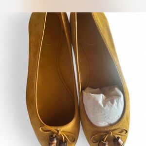 Gucci Yellow Women's Suede Flats